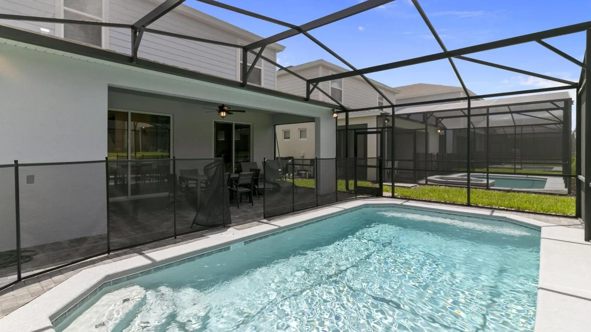 Perfect 5 Bed Villa Just For You And Your Family Davenport 0*,  United States